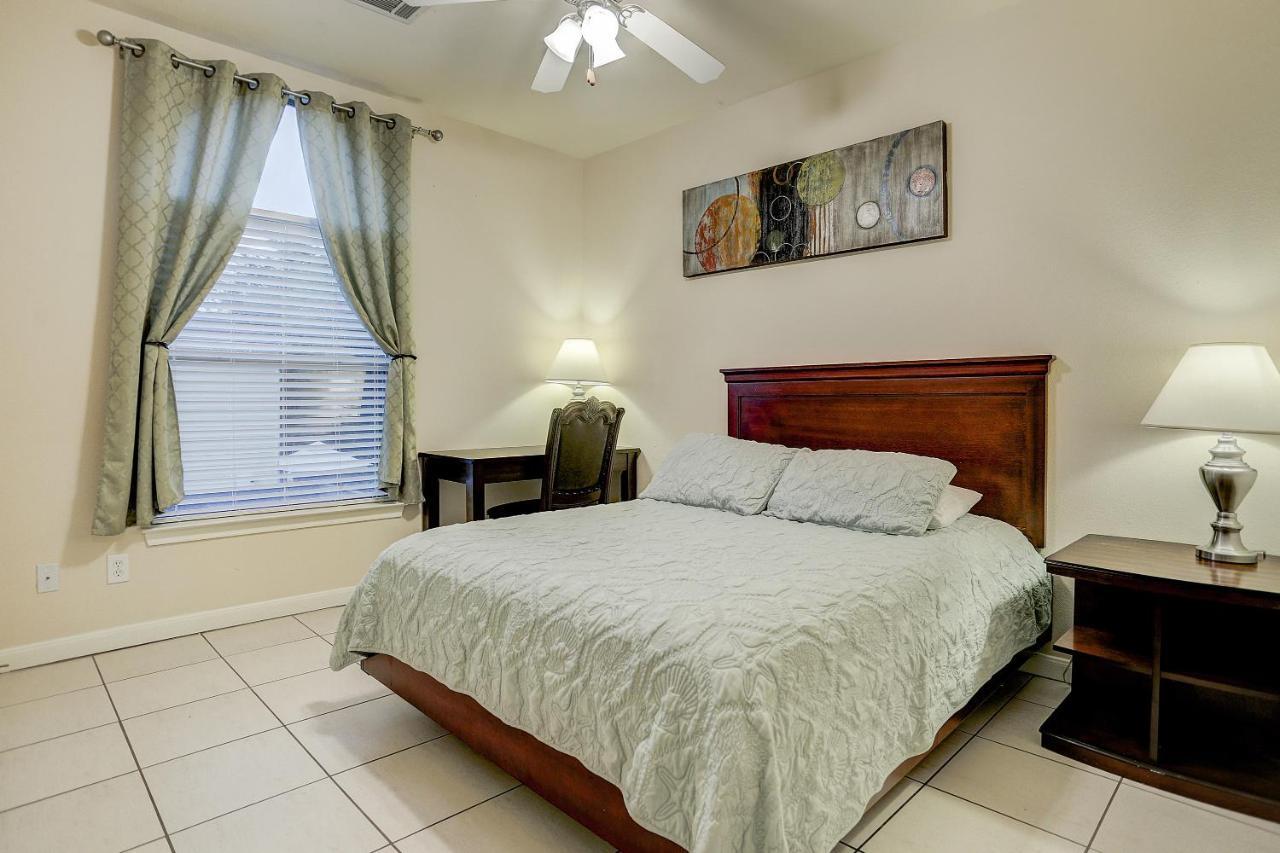 Villa Laverne 3 Bedroom Suite Furnished Condos Houston Buitenkant foto