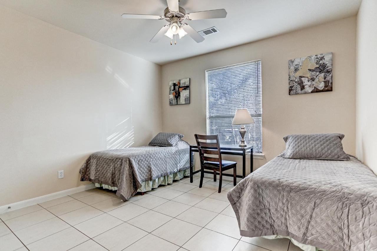 Villa Laverne 3 Bedroom Suite Furnished Condos Houston Buitenkant foto
