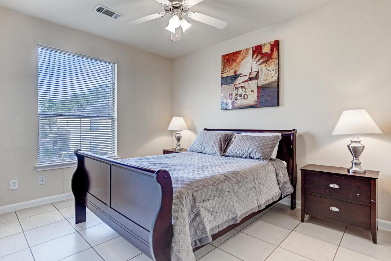 Villa Laverne 3 Bedroom Suite Furnished Condos Houston Buitenkant foto